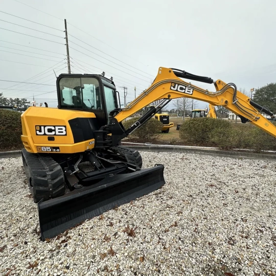 2022 JCB 85Z-2