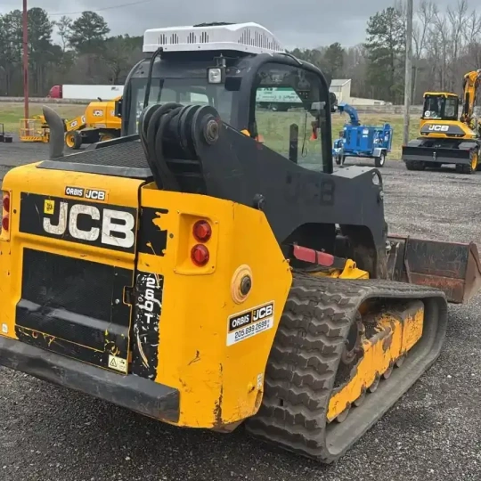 Toro Dingo TX 427 - Orbis Machinery